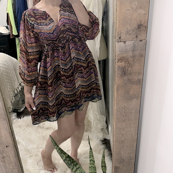 Umgee boho Plunge Neck Mini Sundress size large - Picture 2 of 5